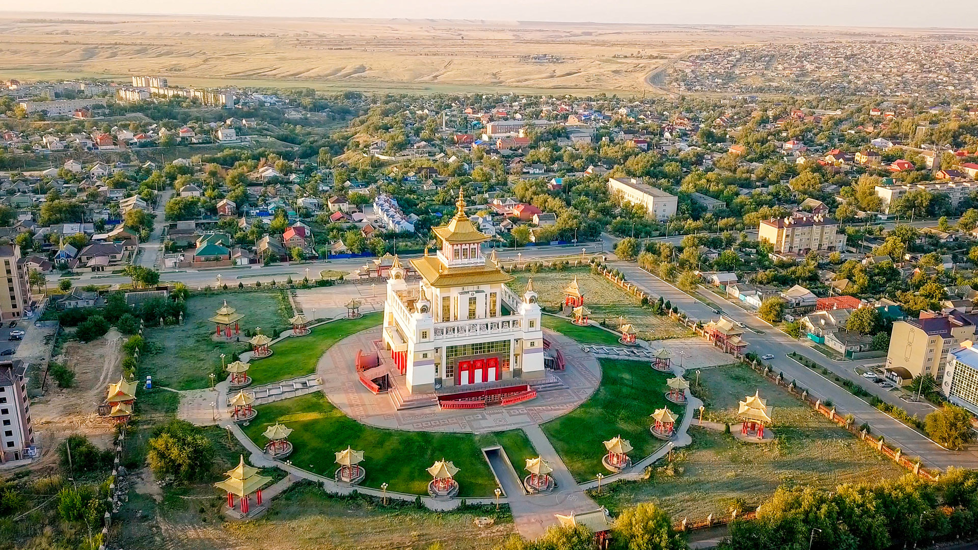 Элиста — развивающийся край талантливых людей — Исторический багаж